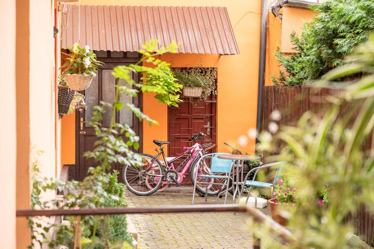 2- Izbovy Apartman Kajka V Penzion Trstená Exteriör bild